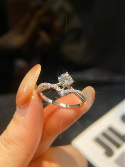 Newsoul 1pc Fashion Original 1CT Sparkling Moissanite Round Women's Wedding Promise Ring 925 Sterling Silver Engagement Eternity Ring