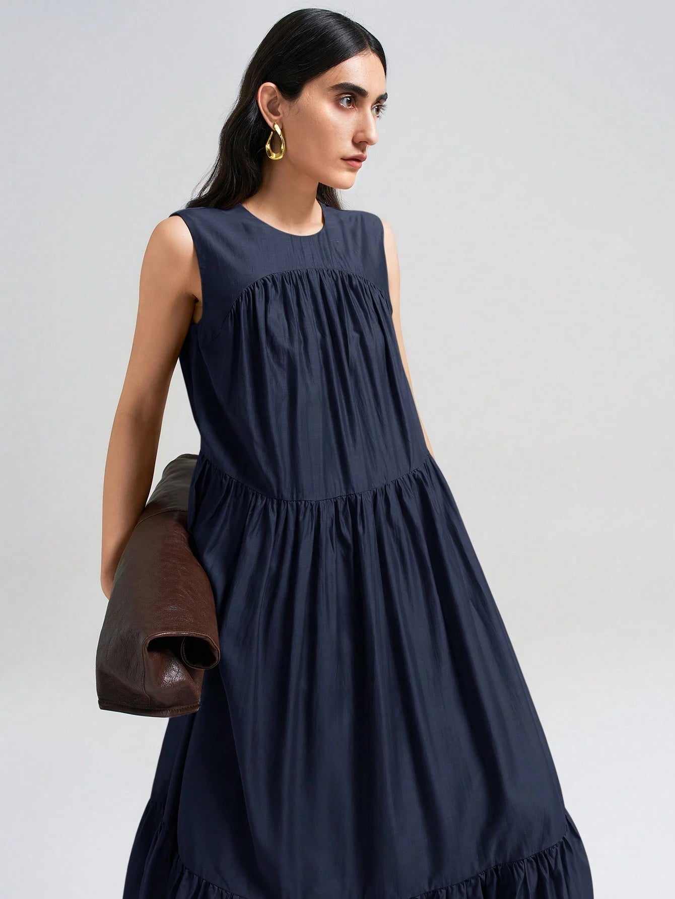Ontre 2026SS New Arrival Women's Casual Commuting Fashion Versatile Sleeveless Solid Color Dress, Business Casual