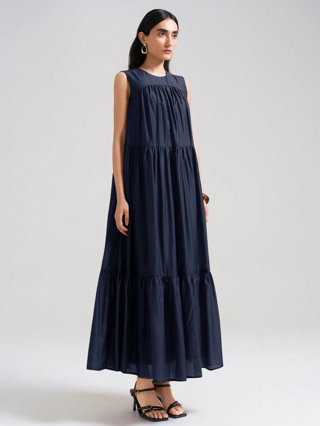 Ontre 2026SS New Arrival Women's Casual Commuting Fashion Versatile Sleeveless Solid Color Dress, Business Casual