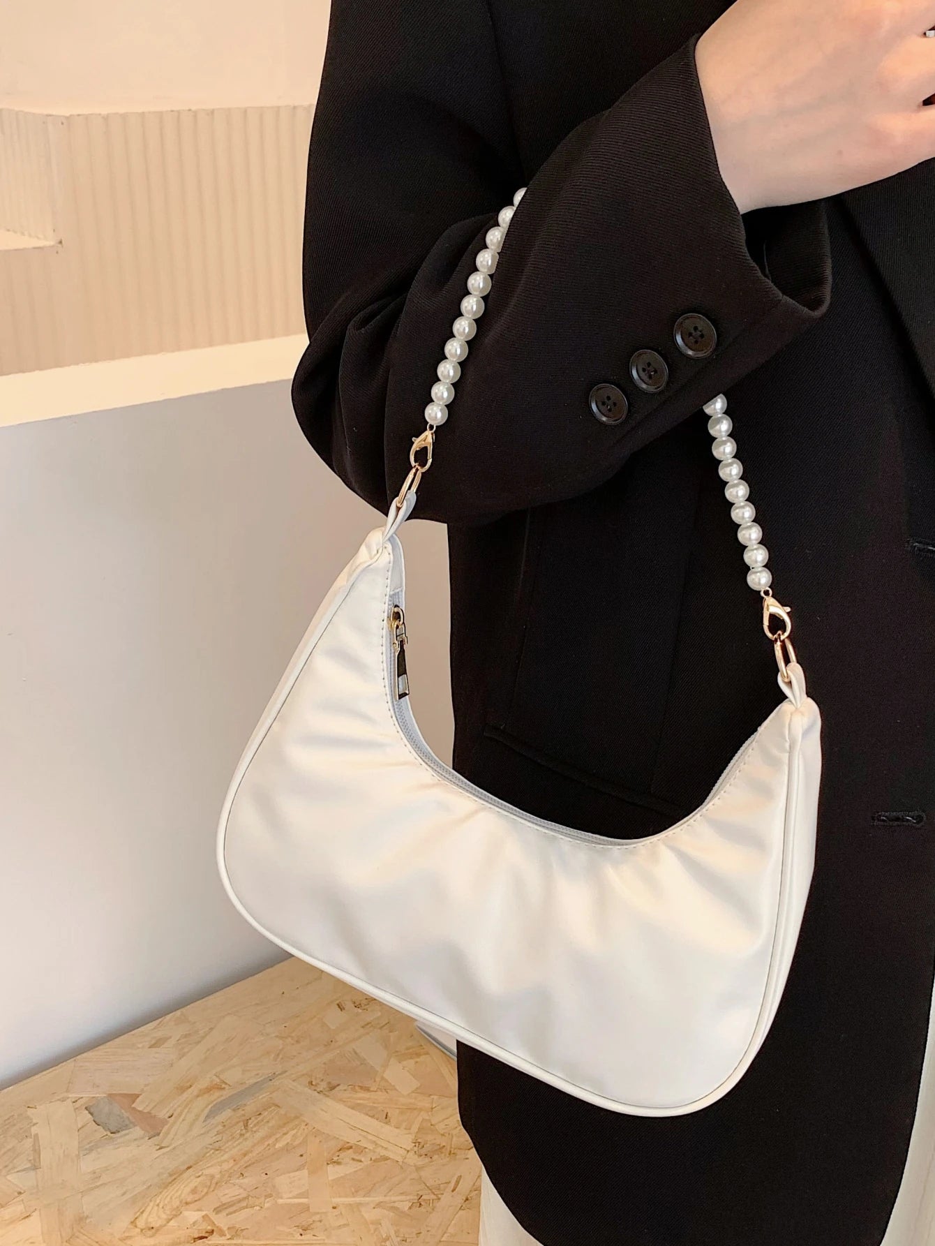 Pearl Crescent Underarm Shoulder Bag, Fashion Underarm Shoulder Bag, Elegant Commuter Bag, Pearl Handbag, Pearl Bag, Cream Bag
