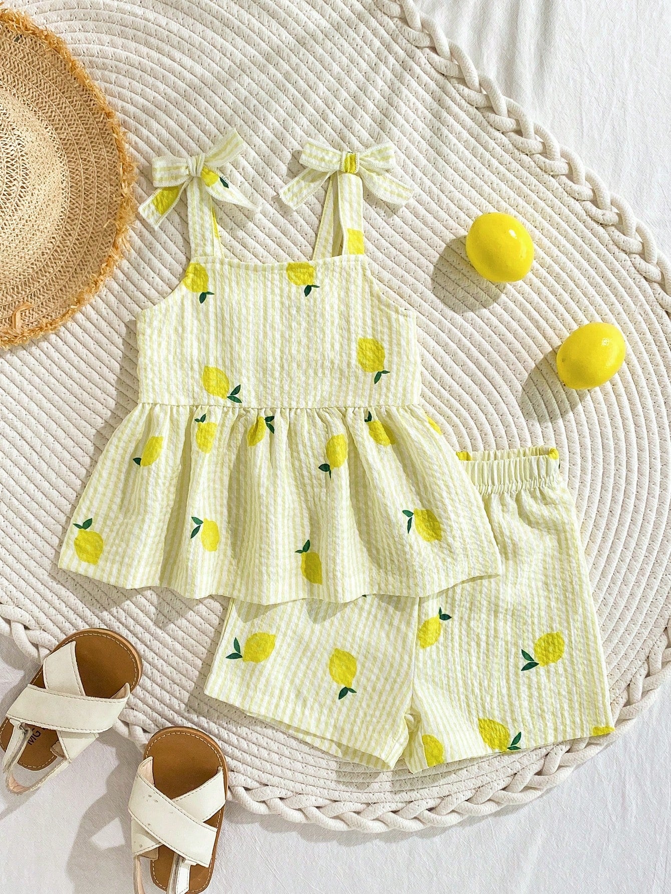 Playful Pals 2pcs Baby Girl Toddler/Newborn 0-3Y Casual Everyday Cute Vacation Striped Bow Decor Camisole Top + Shorts Set, Spring/Summer