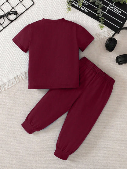 Playful Pals 2pcs/Set Baby Boy Burgundy Autumn Casual Outfit Color Block Letter Print Short Sleeve T-Shirt&Elastic Waist Pants City Break Fashion Kids Clothes