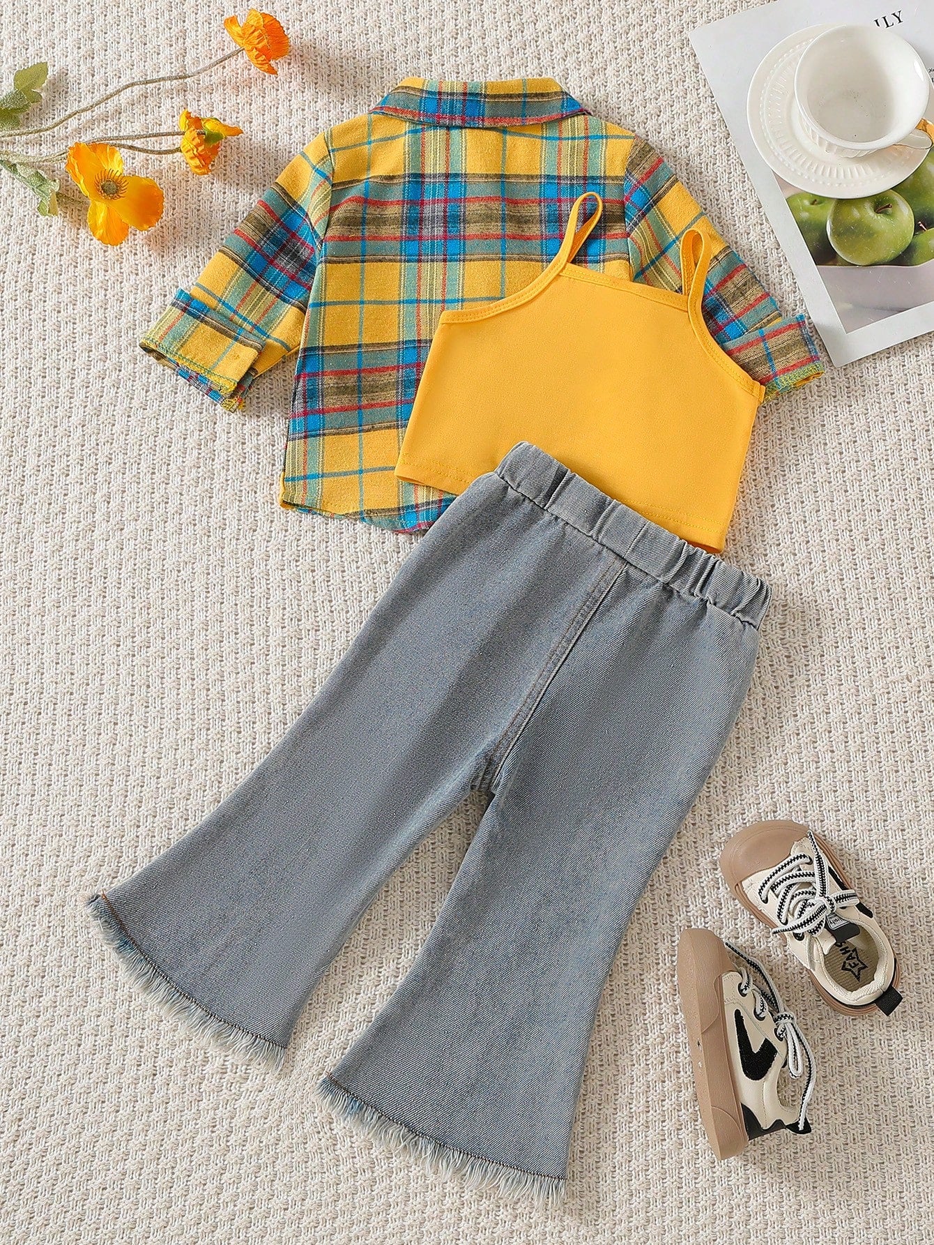 Playful Pals 3pcs/Set Baby Girls' Fashion Casual Outfit- Plaid Long Sleeve Shirt, Cropped Camisole, Bell-Bottom Jeans Fall Winter