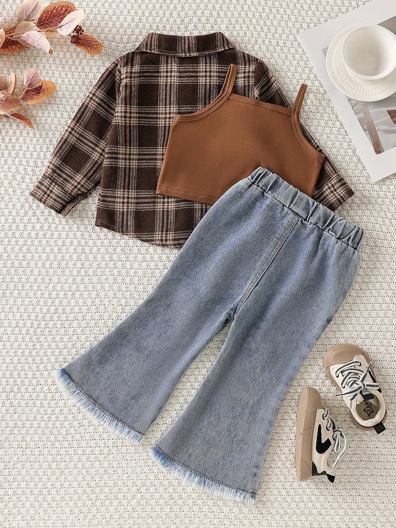 Playful Pals 3pcs/Set Baby Girls' Fashion Casual Outfit- Plaid Long Sleeve Shirt, Cropped Camisole, Bell-Bottom Jeans Fall Winter