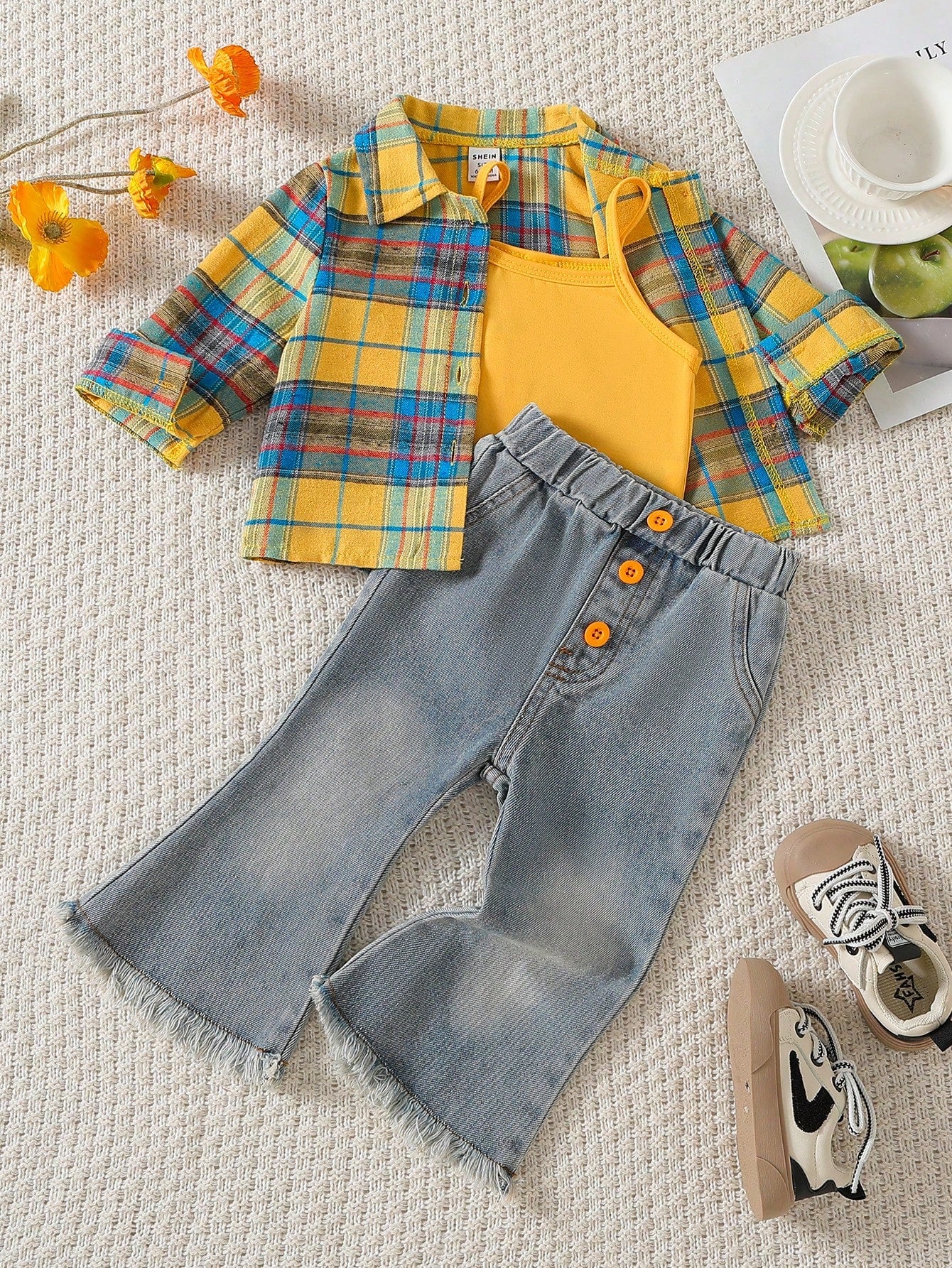 Playful Pals 3pcs/Set Baby Girls' Fashion Casual Outfit- Plaid Long Sleeve Shirt, Cropped Camisole, Bell-Bottom Jeans Fall Winter