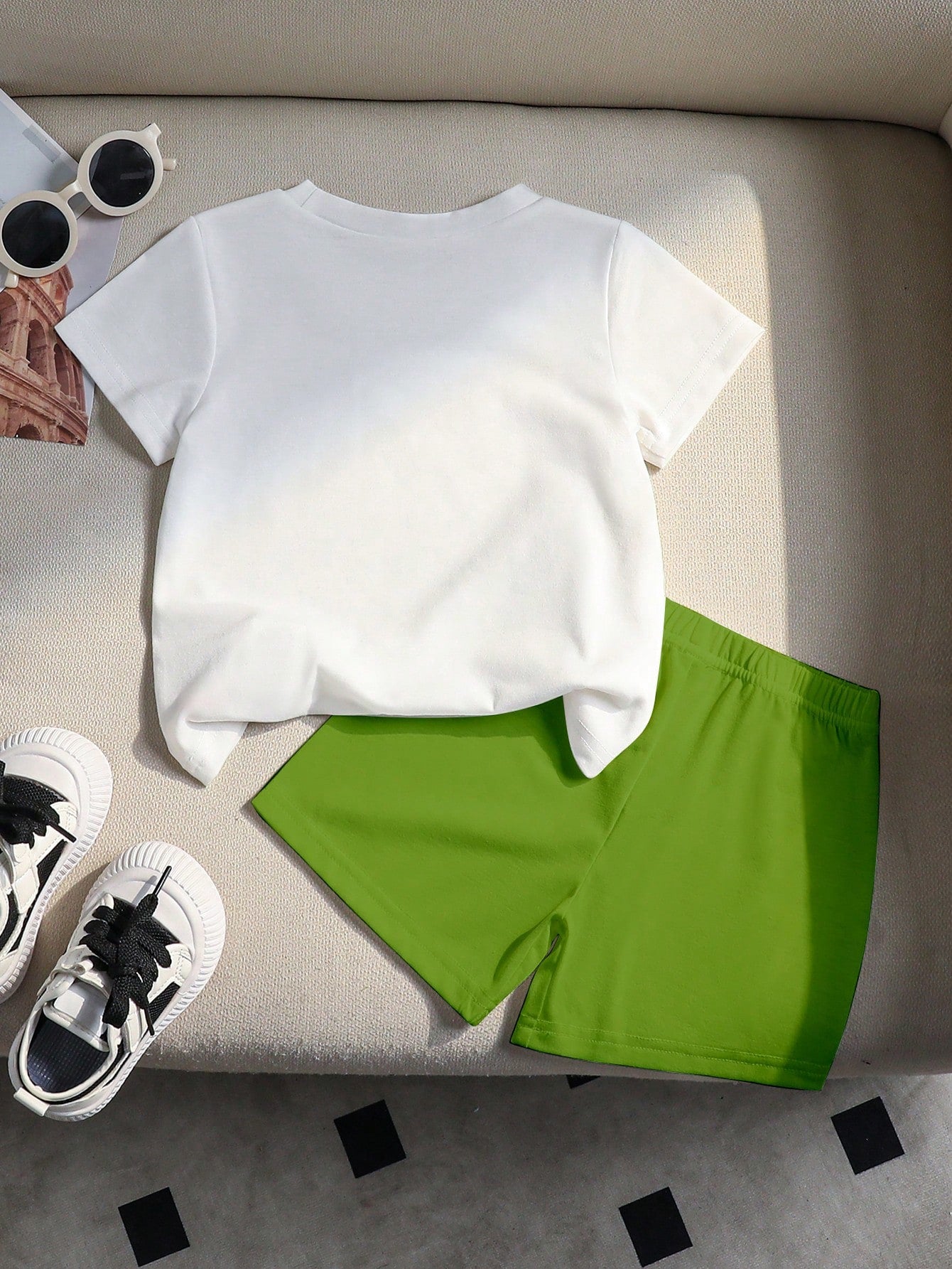 Playful Pals Baby Boys' Cute Animal & Dinosaur Print Round Neck T-Shirt And Matching Shorts Set,White Summer Casual Beach Vacation Minimalist Outdoor School Wear