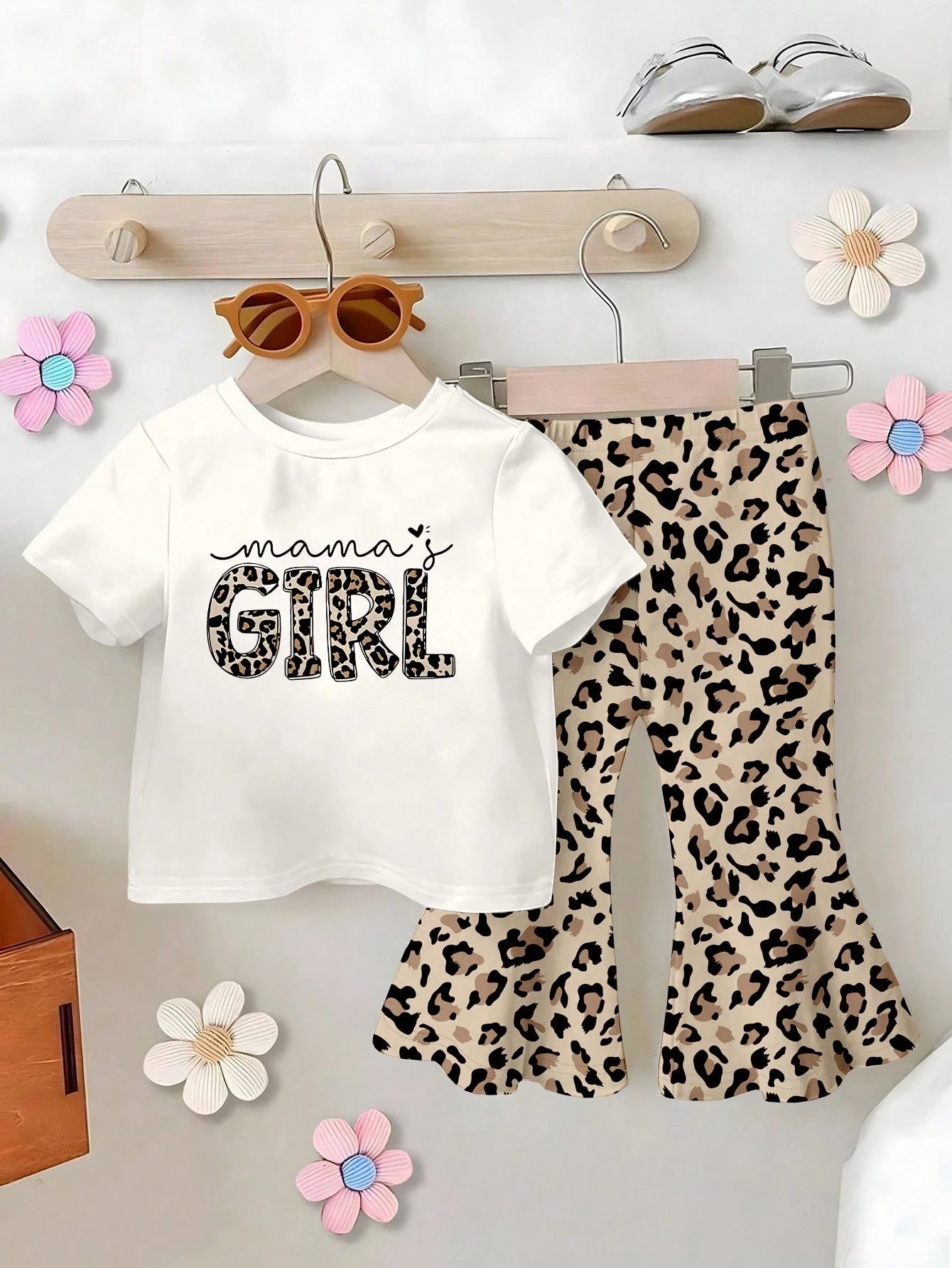 Playful Pals Baby Girl Short Sleeve Round Neck T-Shirt And Pants Fashion Summer Outfit Set