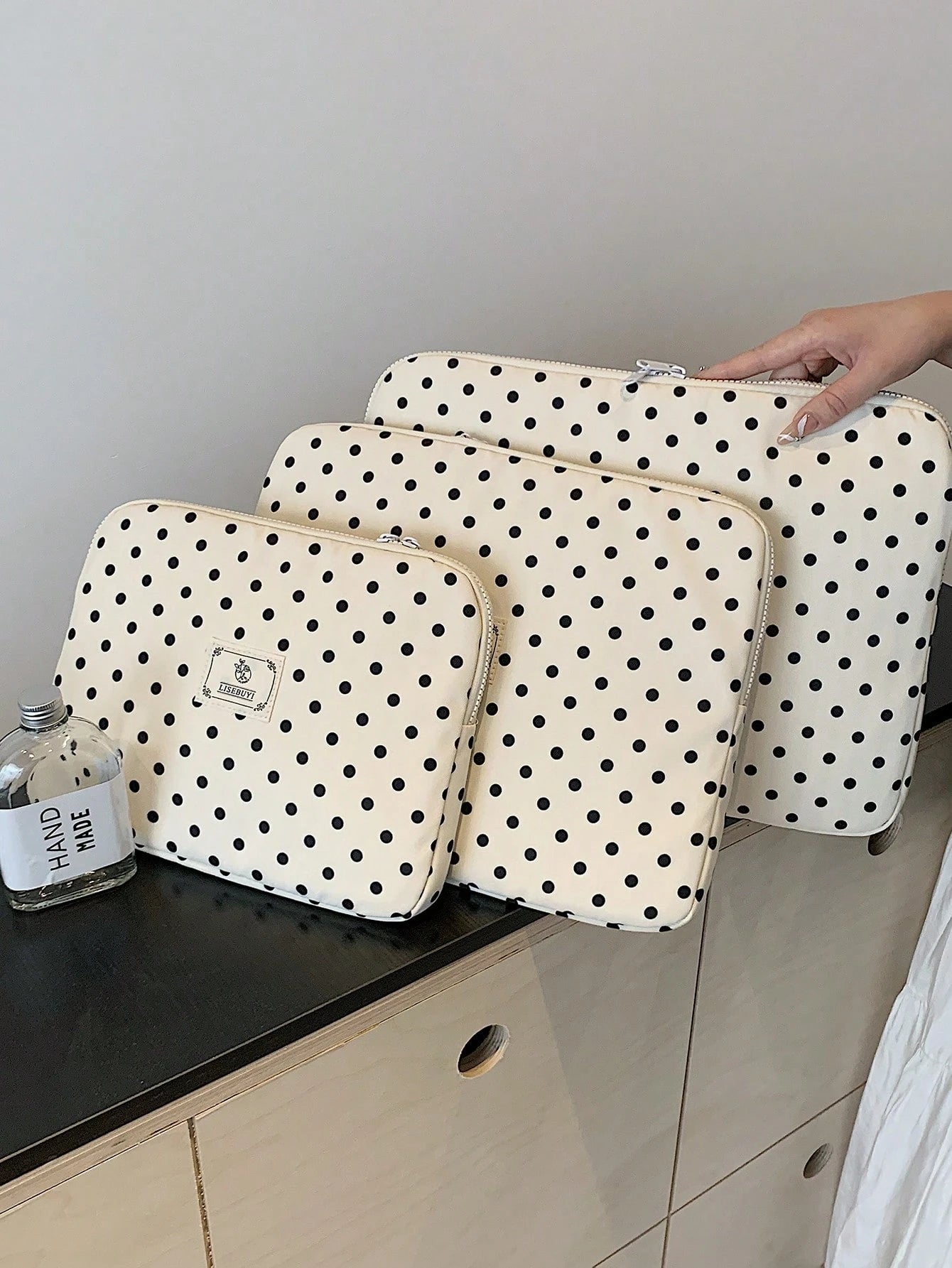 Polka Dot Print Waterproof Laptop Sleeve 13/14/15 Inch Laptop Protective Case Portable Zipper Design Women's Commuter Work Bag, Laptop Bag For Women