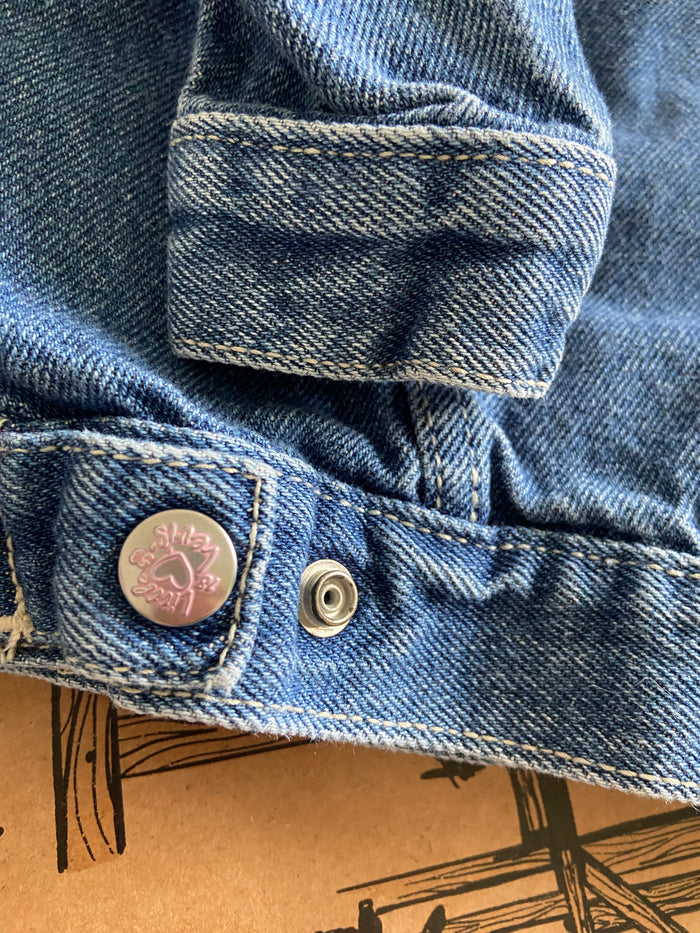 Pre-Loved Levi's Baby Girls Denim Jacket With Pink *18 Months - Deer Creek Mercantile