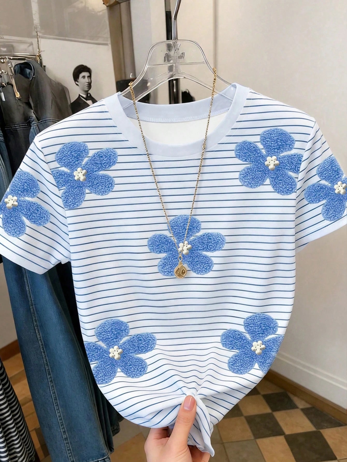 Resyla Women's Round Neck Short Sleeve T-Shirt, New Summer Outdoor Casual Sports, Retro Daisy Floral Print Design, Fashion Versatile