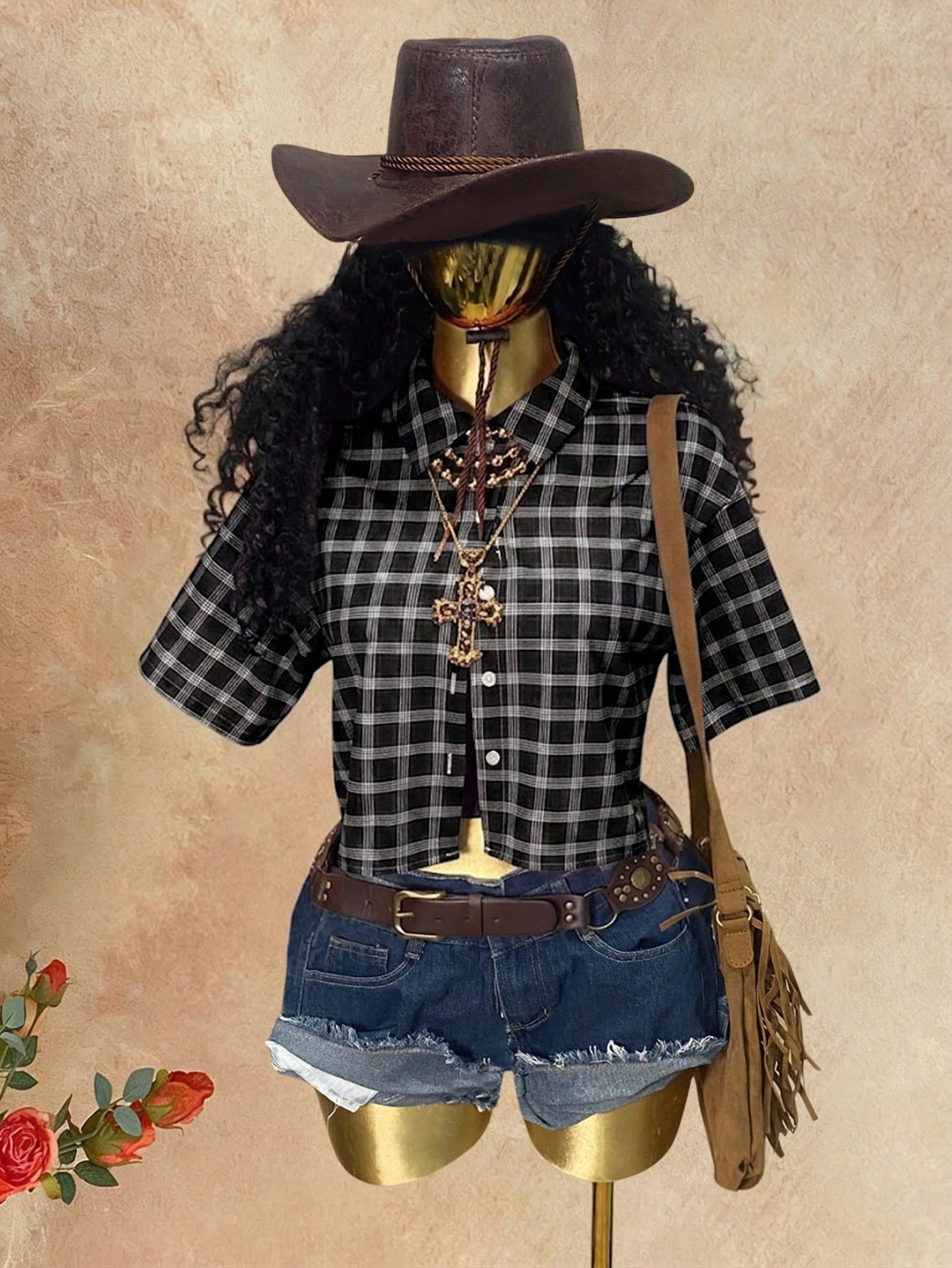 Rovax Women's Vintage Black Plaid Short-Sleeve Shirt; Y2K Style, Streetwear, Casual, Back-To-School.