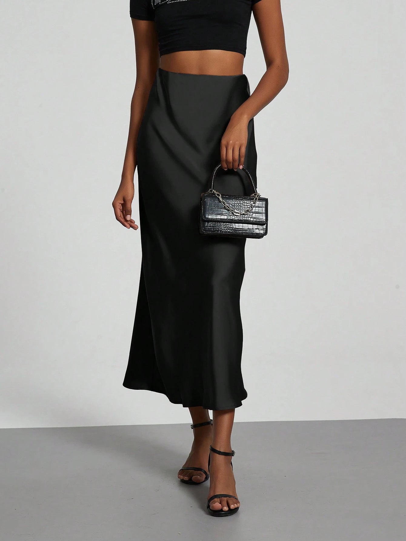 Se-Helo Fashion Women's Elastic Satin Feeling Satin Maxi Skirt- Black Casual Spring, Elegant