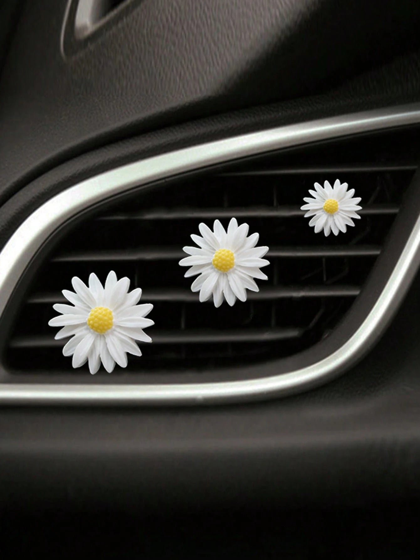 Set Of 3pcs/6pcs White Daisy Flower Car Fragrance Air Vent Clip, Car Interior Decor Accessory