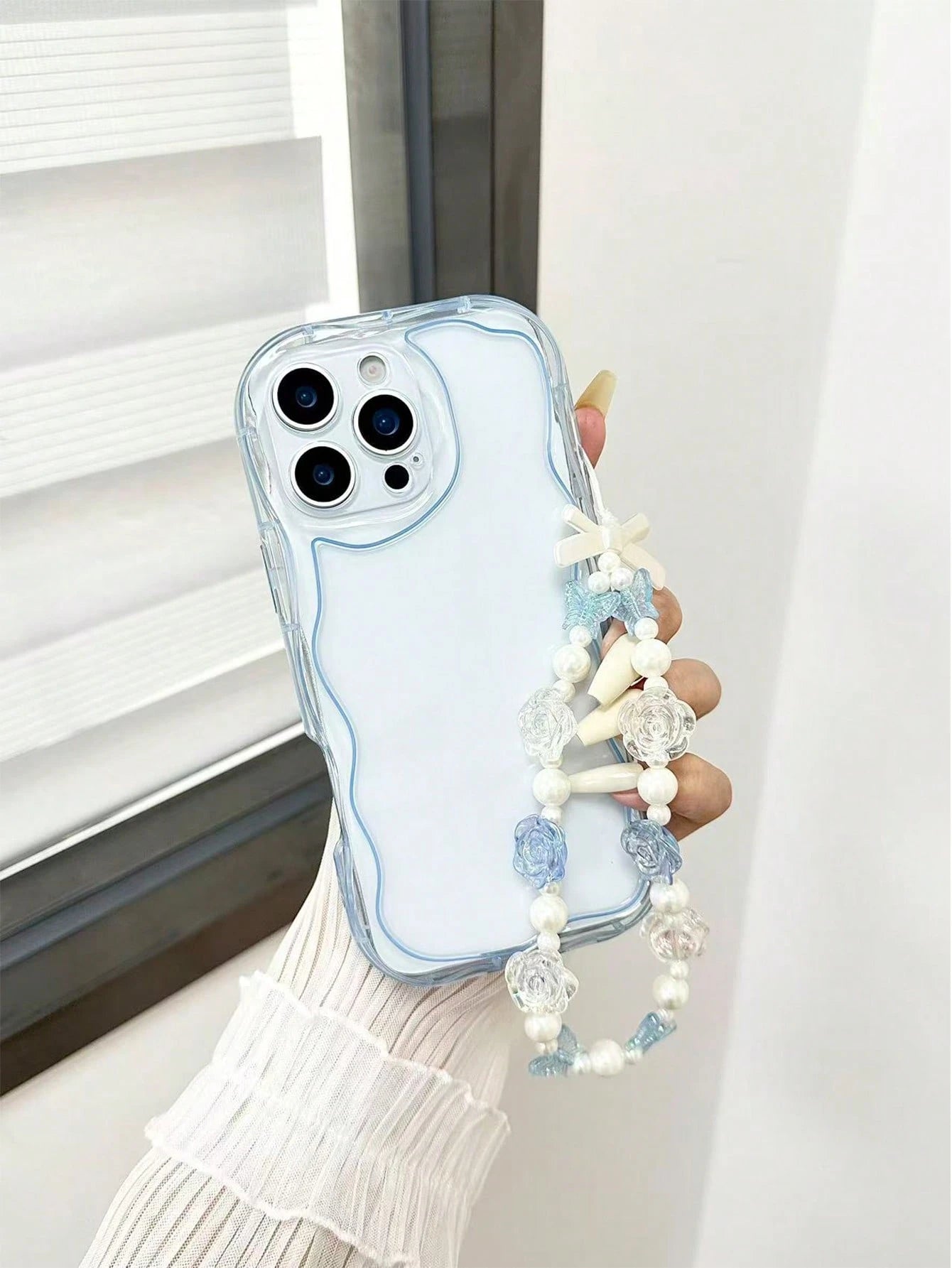 Shockproof Pearl Cream Textured Wavy Edge Solid Color Phone Case With Handmade Beaded Bracelet, Compatible With IPhone 17pro/17Air/17/17promax16/11/16pro/16plus/16promax/16e/15Promax/13/14/12/XS/XR/7G
