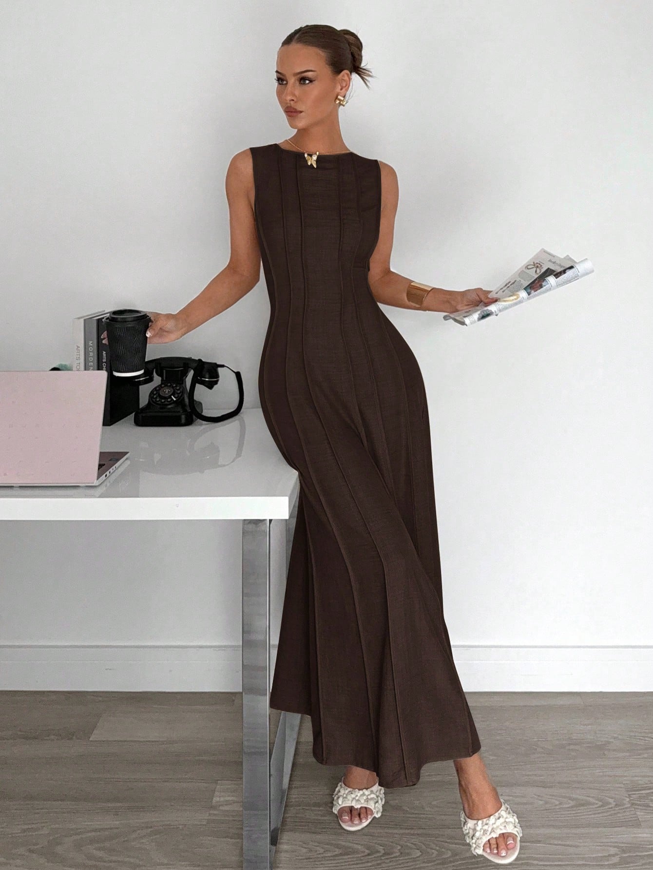 Siren Gaze Summer New Pleated Sleeveless A-Line Dress,Elegant Dresses For Women, Party Holiday Evening Brown Casual