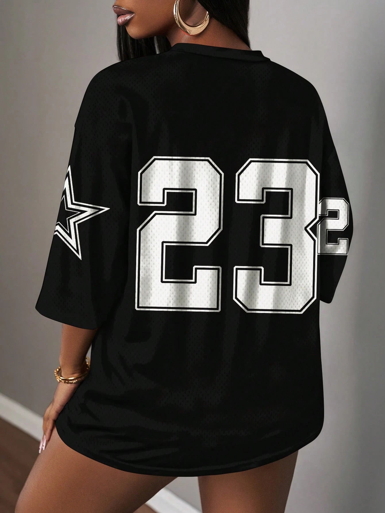 Slaydiva Casual Minimalist Letter & Number Graphic 23 Black T-Shirt Suitable For Summer, Sporty Apparel