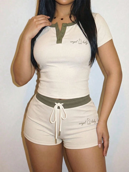 Slaydiva Olive Green Summer Casual Everyday Lounge Women Two Pieces Set,Slim Fit Color-Blocked Round Neck Half-Open Printed Letter Short-Sleeved T-Shirt