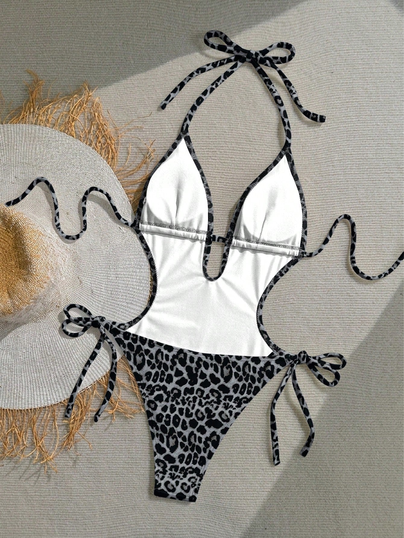 Soleia Women's New Halter Neck Tie Swimsuit With Hollow Water Drop Chest Design, Sexy Fashion Style