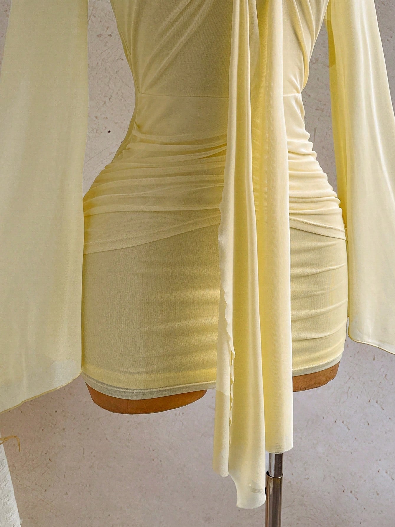 Soleia Women's Solid Color Ruffle Flare Sleeve Sexy Mini Dress Date Night Night Out Pale Yellow Autumn