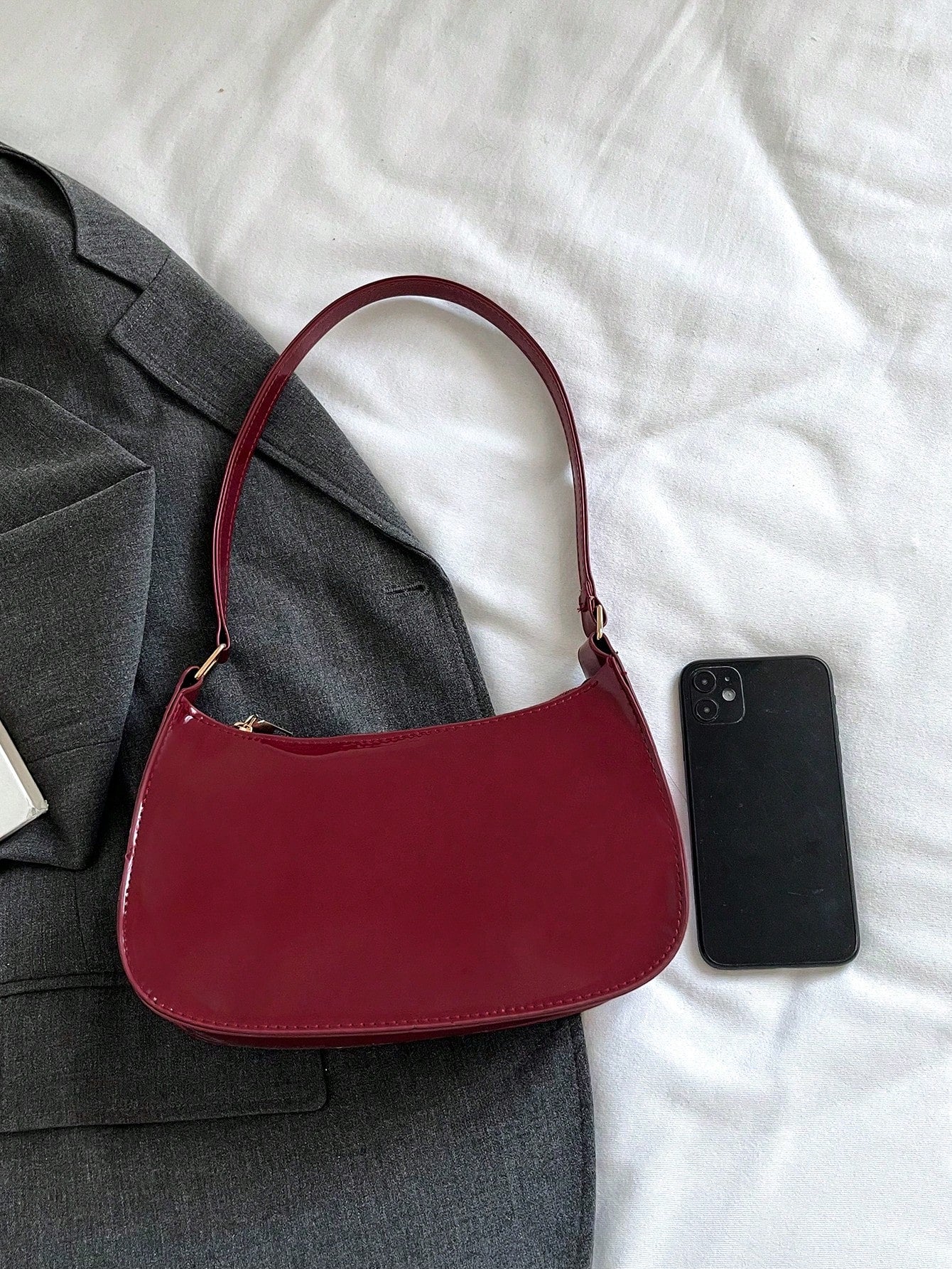 Solid Color Minimalist Zipper Closure Shoulder Bag Stylish Simple Crescent Bag, Zipper Shoulder Bag, Faux Leather Solid Color Purse, Burgundy Bag& New Year Ideal Gift, Fashionable Burgundy Bag, Old M