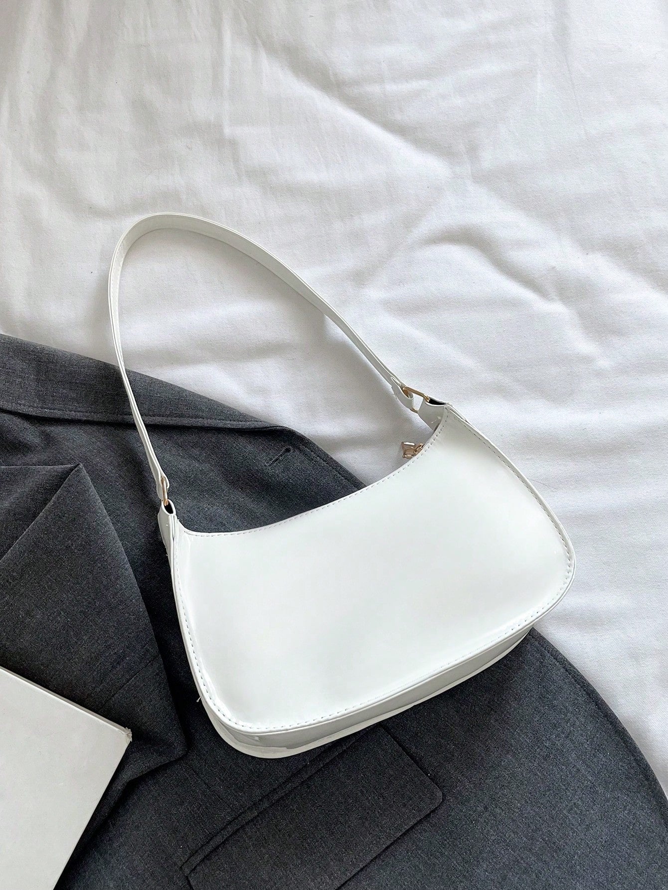 Solid Color Simple & Elegant Shiny Stylish & Cute & Atmospheric Shoulder Bag, Old Money