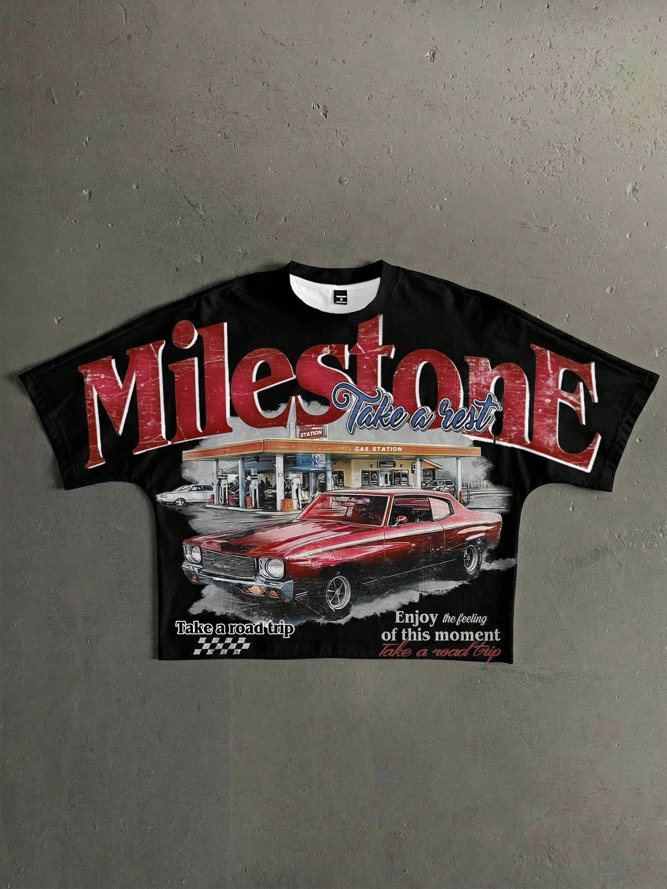 StoneGrade Retro American Gas Station Shop Print White Summer Streetwear City Break Loose Fit Batwing Sleeve Cropped T-Shirt For Men,Fashionable Couple Gift