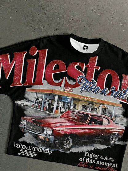 StoneGrade Retro American Gas Station Shop Print White Summer Streetwear City Break Loose Fit Batwing Sleeve Cropped T-Shirt For Men,Fashionable Couple Gift