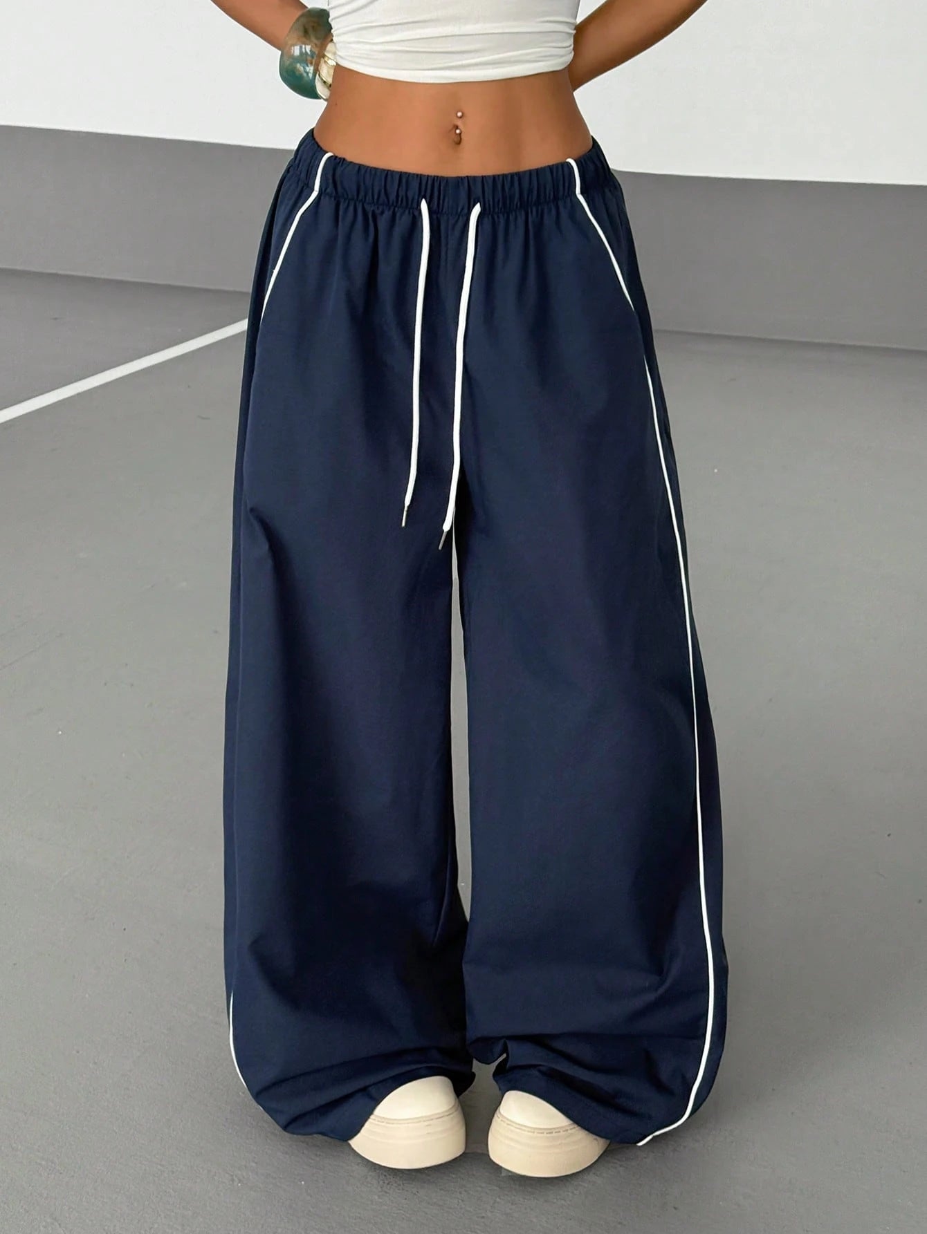 StreetHx Women's Contrast Trim Loose Fit Casual Streetwear Baggy Sports Pants Back-To-School Vacation Picnic Navy Blue Autumn