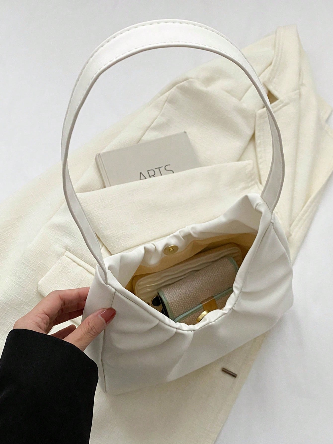 Stylish Shoulder Bag, New Solid Color Pleated Fresh Handbag With Quality Underarm Design, Suitable For Spring & Autumn, Beach Bag, Office, Cream Bag