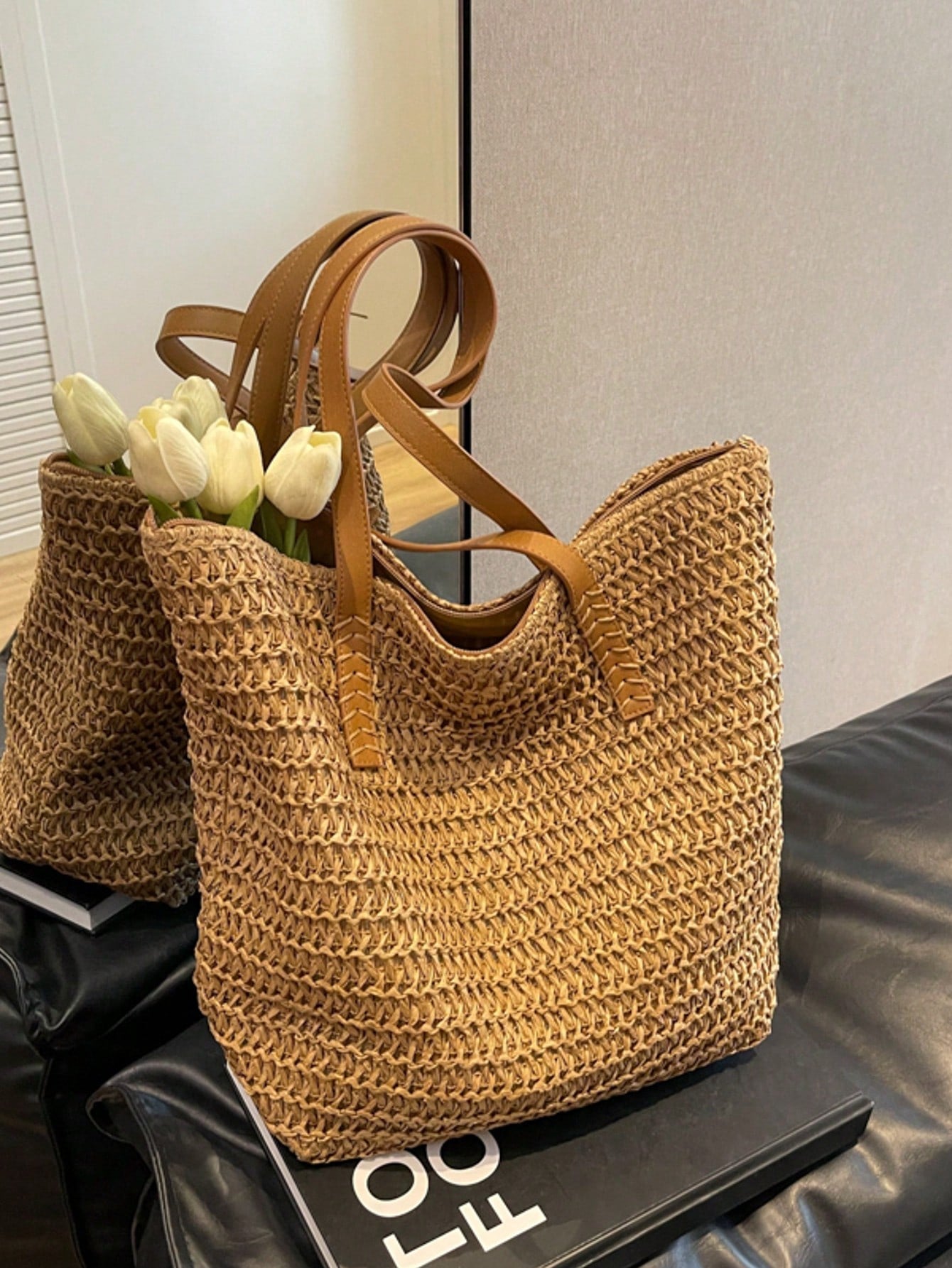 Summer Straw Woven Beach Bag Large Capacity Handbag Vacation Style Simple Versatile Women's Bag