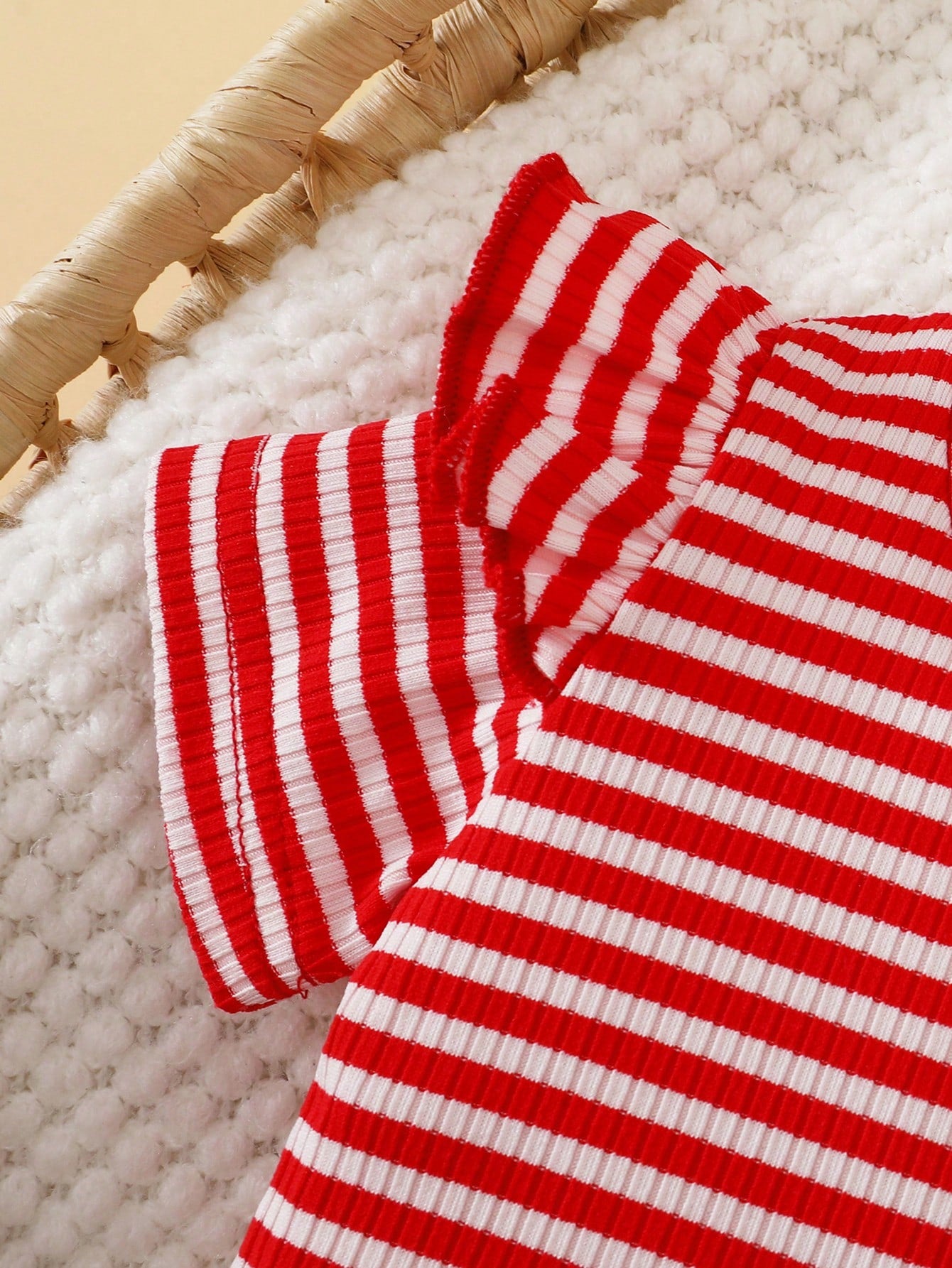 Summer Two Pieces Set For Newborn Baby Girls: Light Yellow Knitted Striped Round-Neck Ruffle T-Shirt With Floral Embroidery And Short Sleeves + Long Pants Casual, Comfortable, Cute, And Sweet