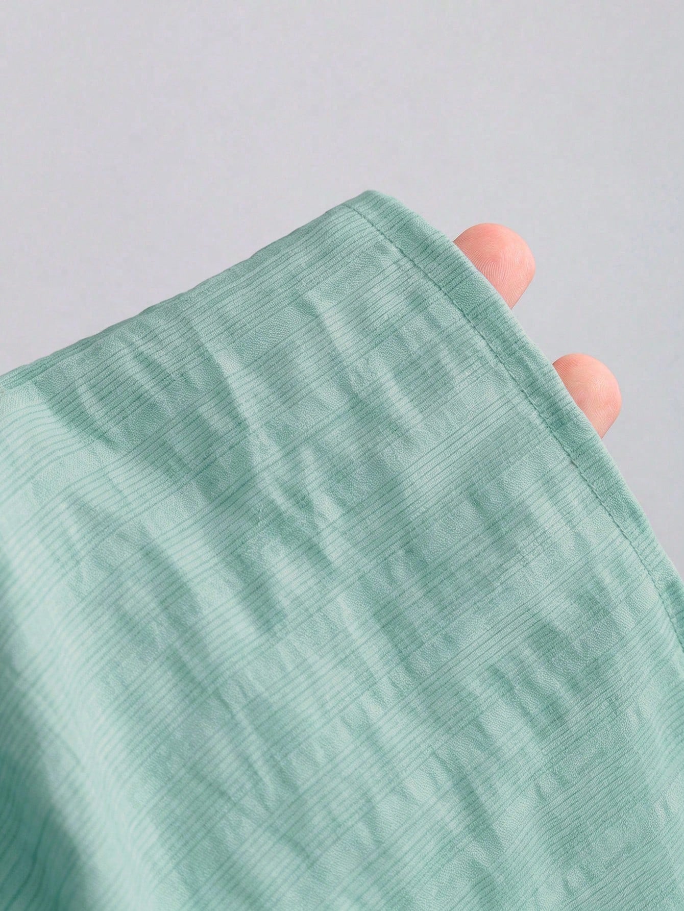 Sweetra Mint Green Women's Summer Boho Elegant Holiday Vacation Holiday French Retro Stripe Textured Ruffle Splice Wooden Button Petal Sleeve Short Shirt