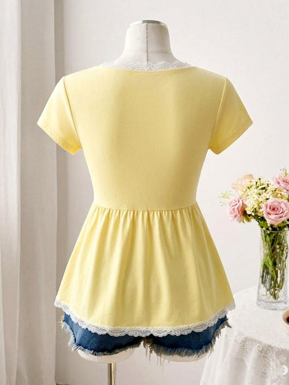 Sweetra Plus Size Women's Overlap V-Neck Lace Patchwork Waist Tie Fashion T-Shirt