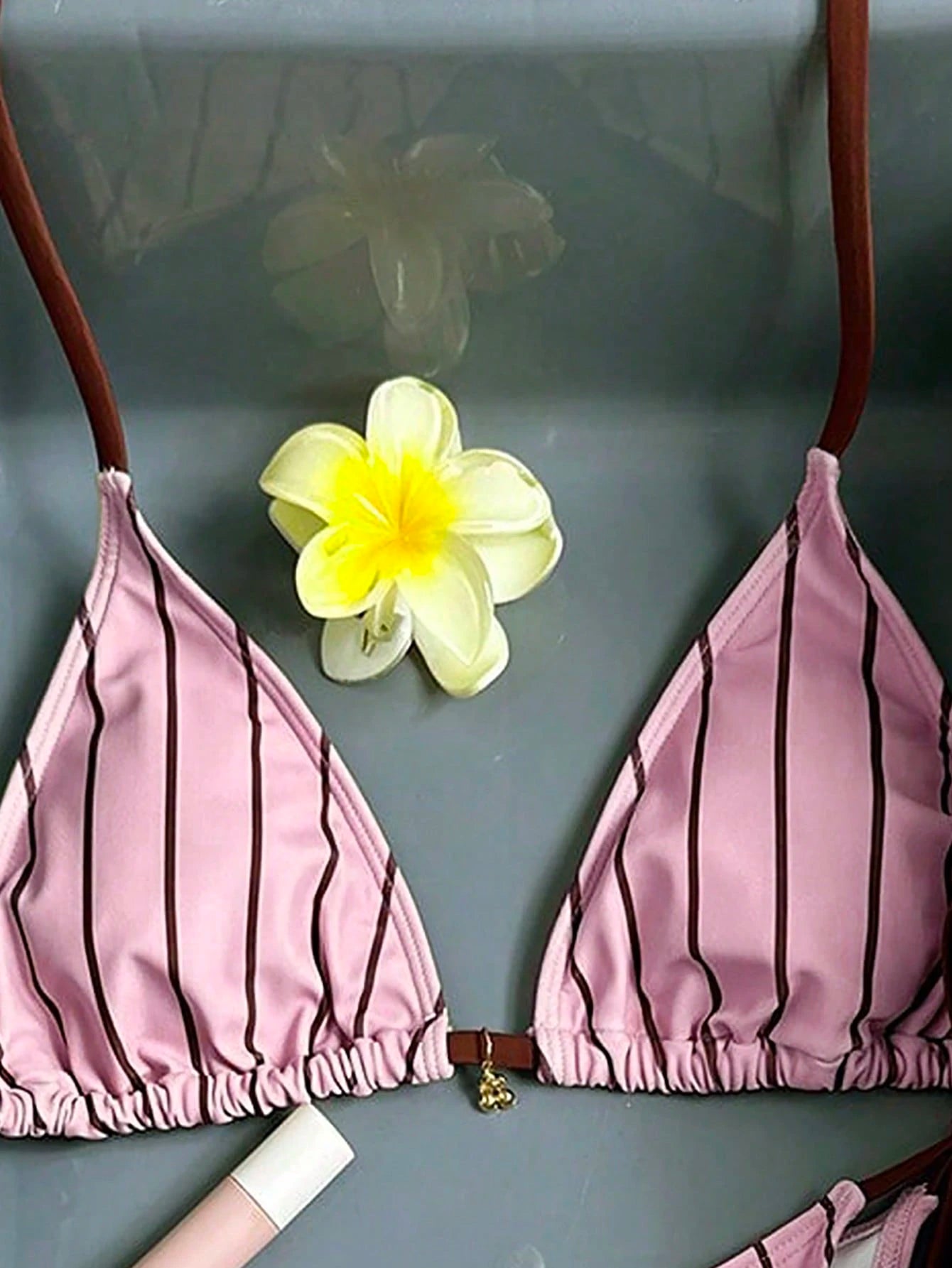 Swim Mod Women's Sweet Geometric Striped Contrast Color Vacation Swimwear Set