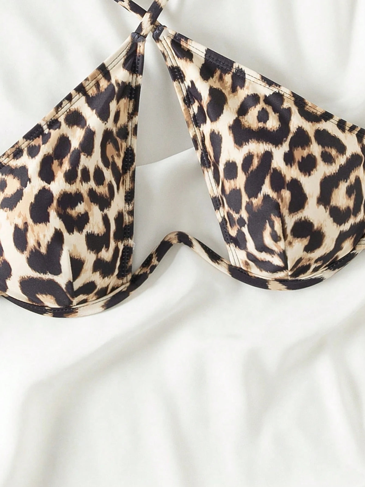 Swim SXY 2025 Leopard Print Hollow Out Halter Neck Swimwear Top (Print Random, With Underwire) Summer