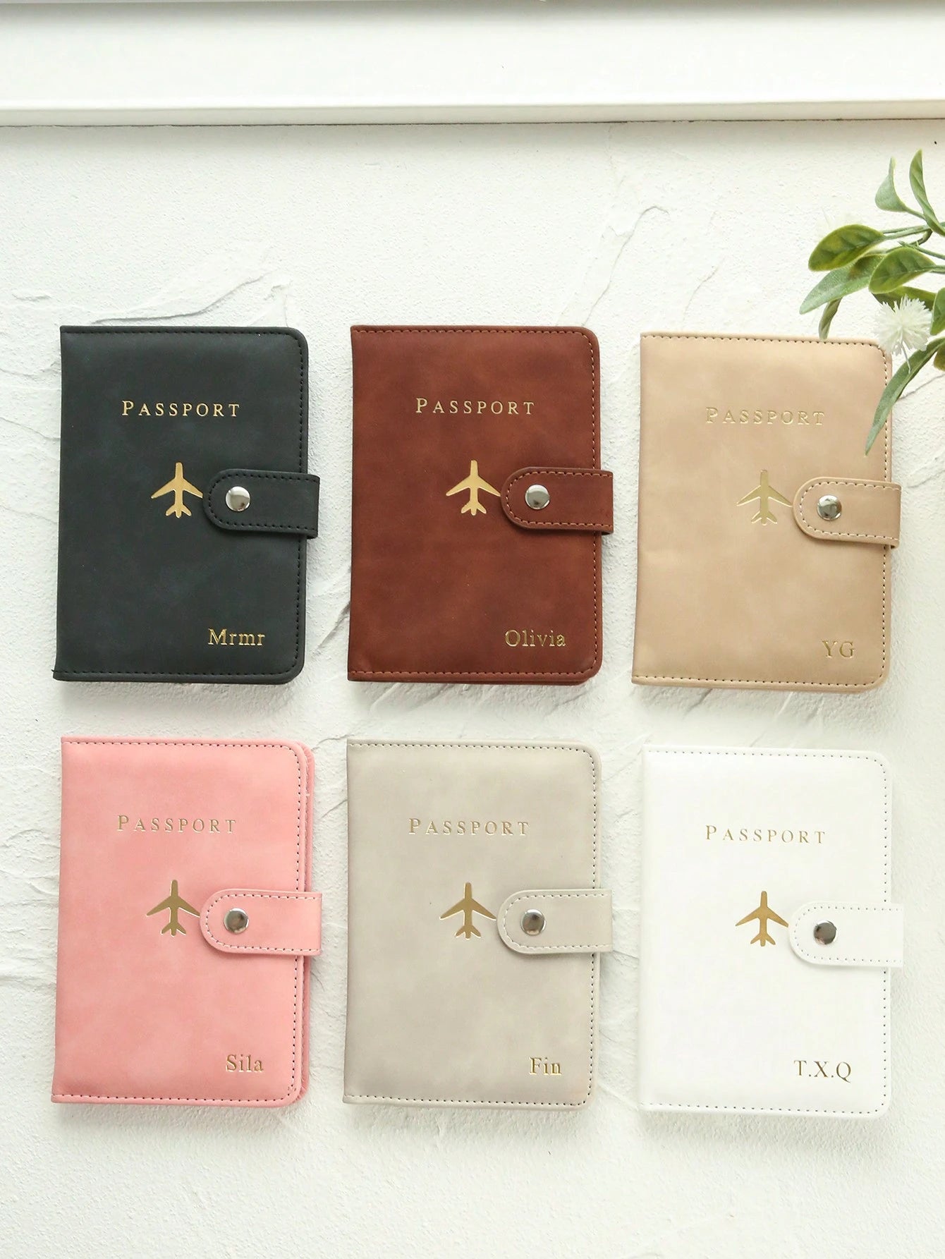 Takeoak 1pc Customized Gold Monogram Name Textured Suede Passport Cover With Buckle, Document Card Holder, Travel Gift For Bridesmaid Friends Birthday Mother's Day, For Students, Travel Organizer, Tra