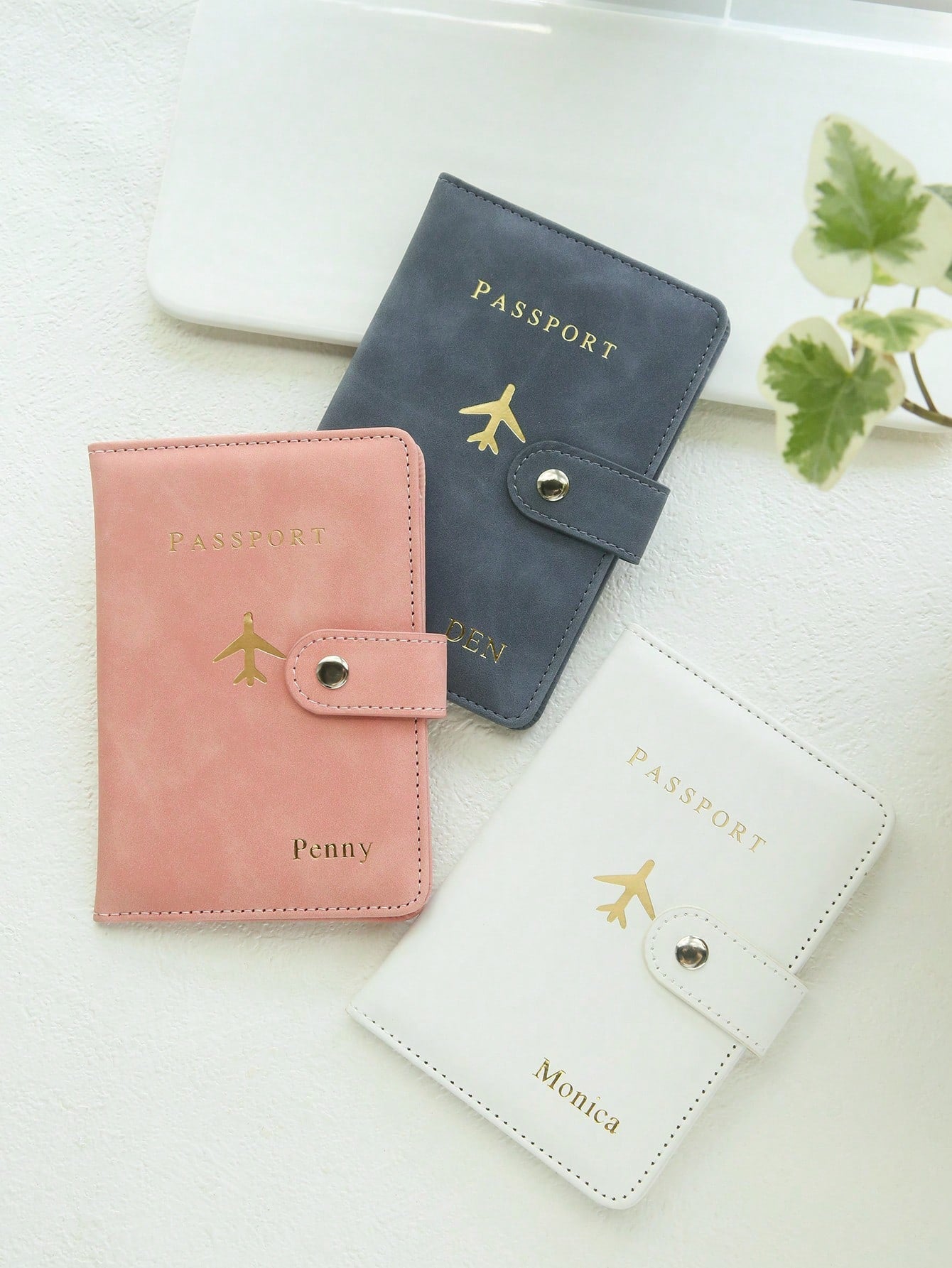 Takeoak 1pc Customized Gold Monogram Name Textured Suede Passport Cover With Buckle, Document Card Holder, Travel Gift For Bridesmaid Friends Birthday Mother's Day, For Students, Travel Organizer, Tra
