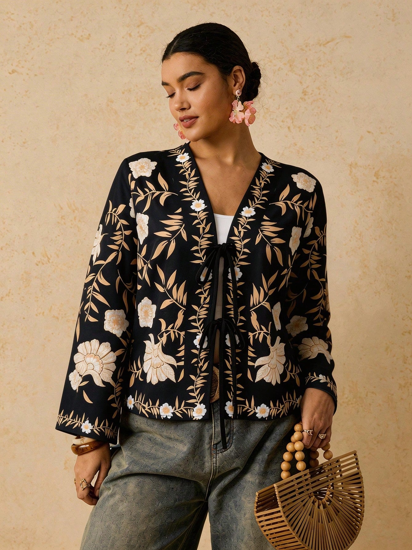 Travachic Plus Size Black Boho Blouse For Women,Retro Floral Print Tie Front Long Sleeve Shirt,Casual Autumn Silk Blouses For Summer Vacation Holiday Fall