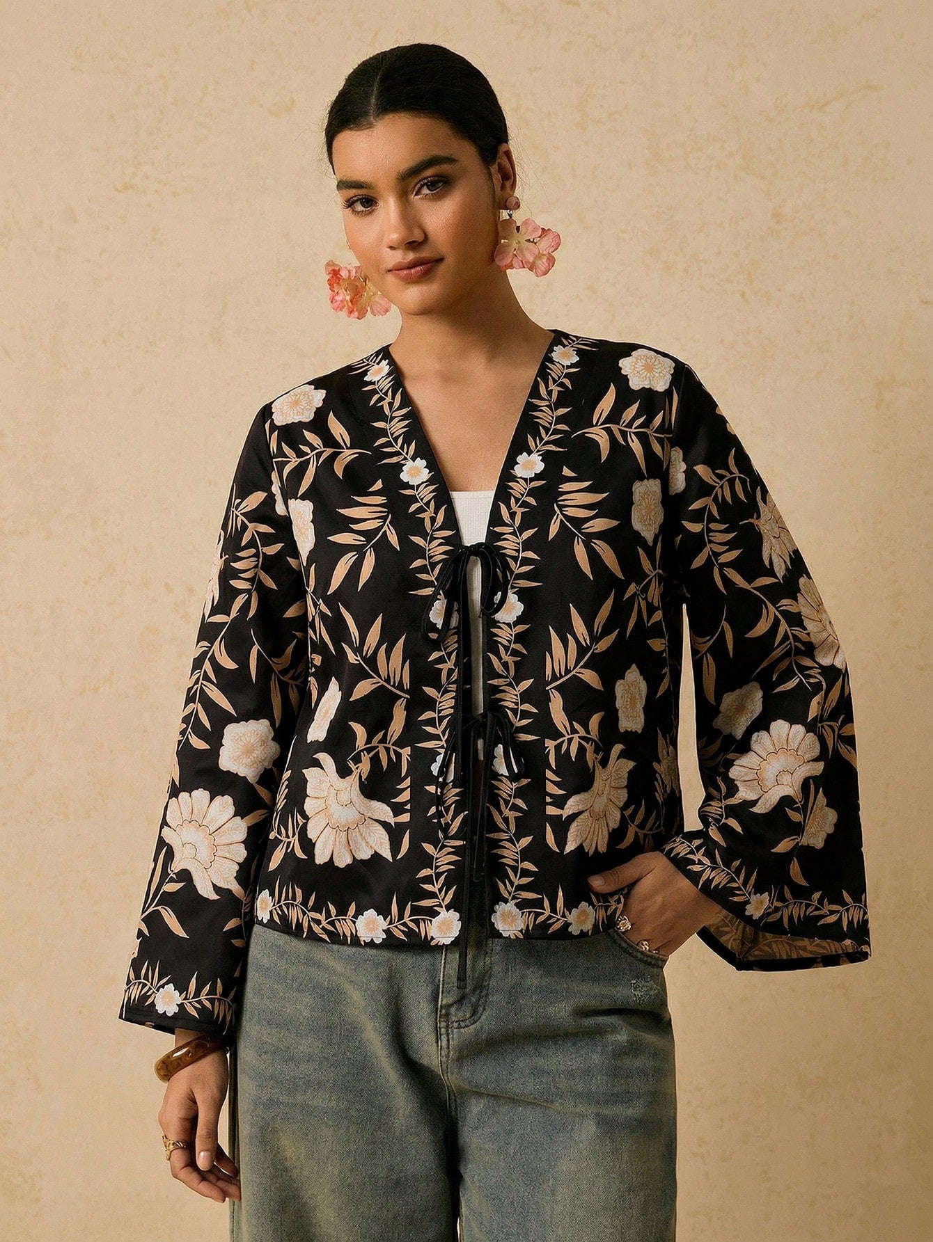 Travachic Plus Size Black Boho Blouse For Women,Retro Floral Print Tie Front Long Sleeve Shirt,Casual Autumn Silk Blouses For Summer Vacation Holiday Fall