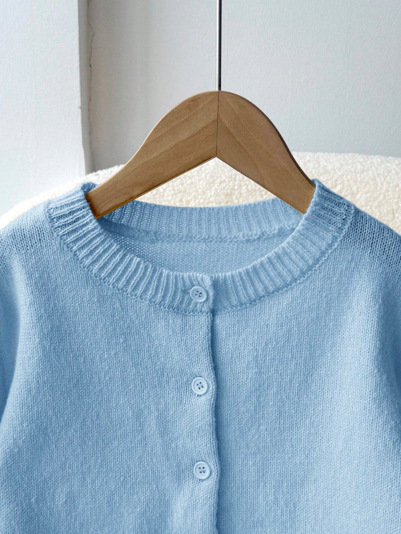 Tween Girl Tween Girl Loose Casual Minimalist Comfortable Round Neck Button Front Solid Color Autumn Sweater