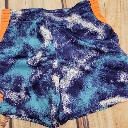 UA BOYS SAND CAMO DEFENDER SHORT GRAY MIST