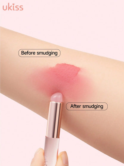 ukiss Silicone Lip Brush, Multi-Purpose Makeup Blending Brush With Lid, Suitable For Even Appliion Of Lipstick Lip Balm Lip Gloss, Soft Silicone Material, Hygienic Convenient And Easy To Clean, Enhan