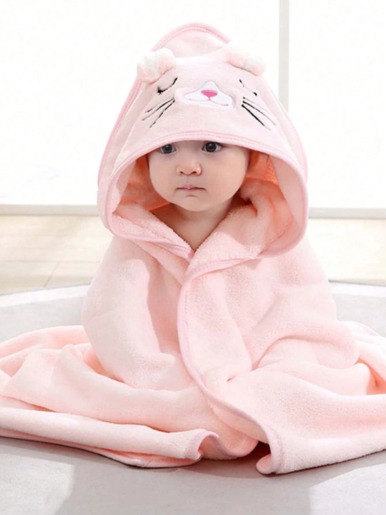 Unisex Baby Bath Towel, Animal Face Hooded Cape Towel, Super Soft Newborn Bathrobe, All Seasons, Children's Coral Cartoon Bathroom Supplies