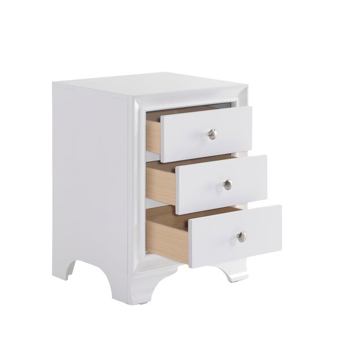 Urban Designs Brandon Collection 3-Drawer Nightstand - Espresso