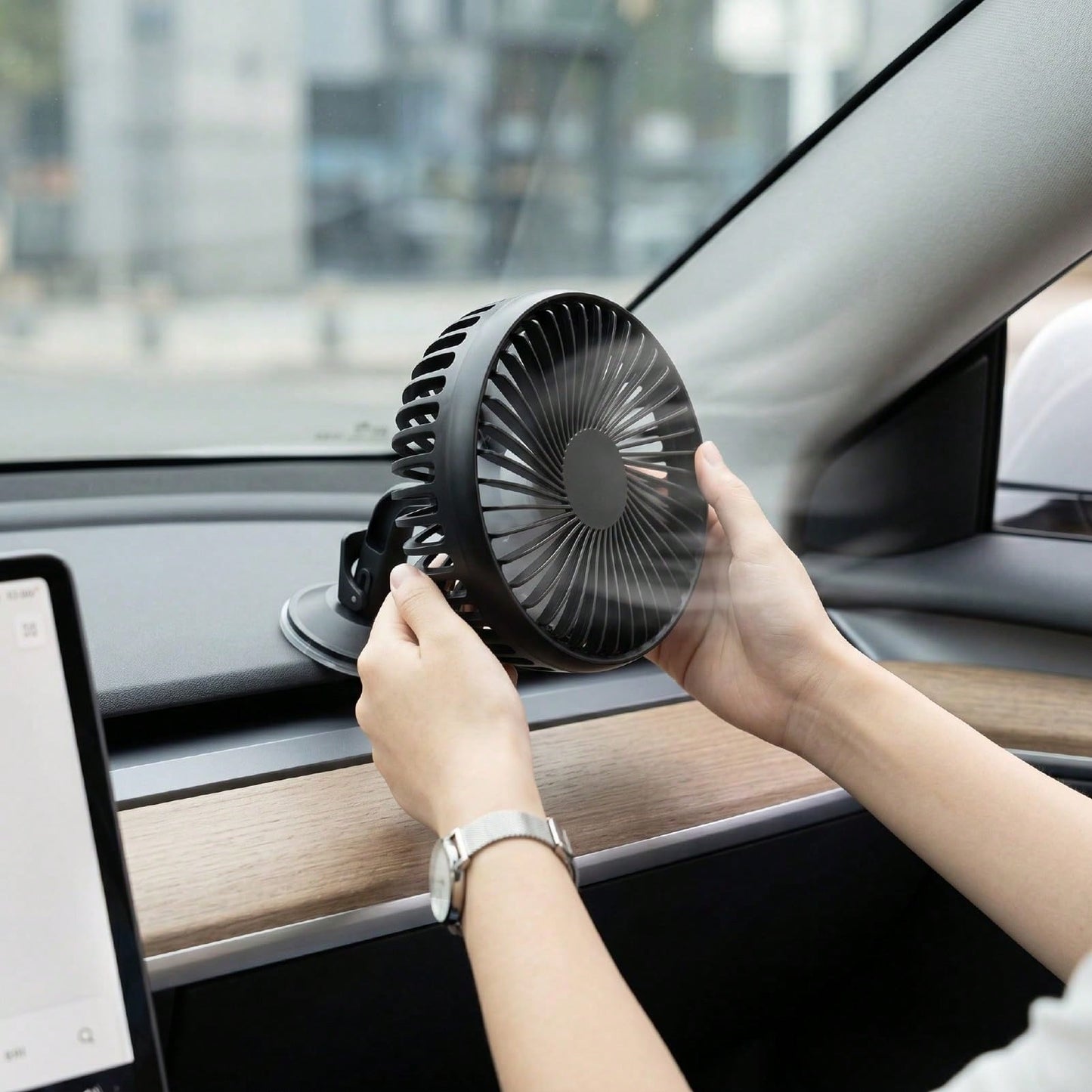 USB Car Fan 3-Speed Adjustable, Car Ventilation Cooling Fan With Suction Cup, 360° Rotatable, Small Electric Fan, Quiet Brushless Motor, Ventilation Fan Suitable For Cars, RVs, Off-Road Vehicles, Boat