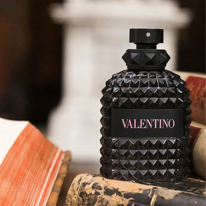VALENTINO Born In Roma Uomo Eau De Toilette Spray, 50ml/ 1.7 Fl Oz, Woody & Earthy Scent