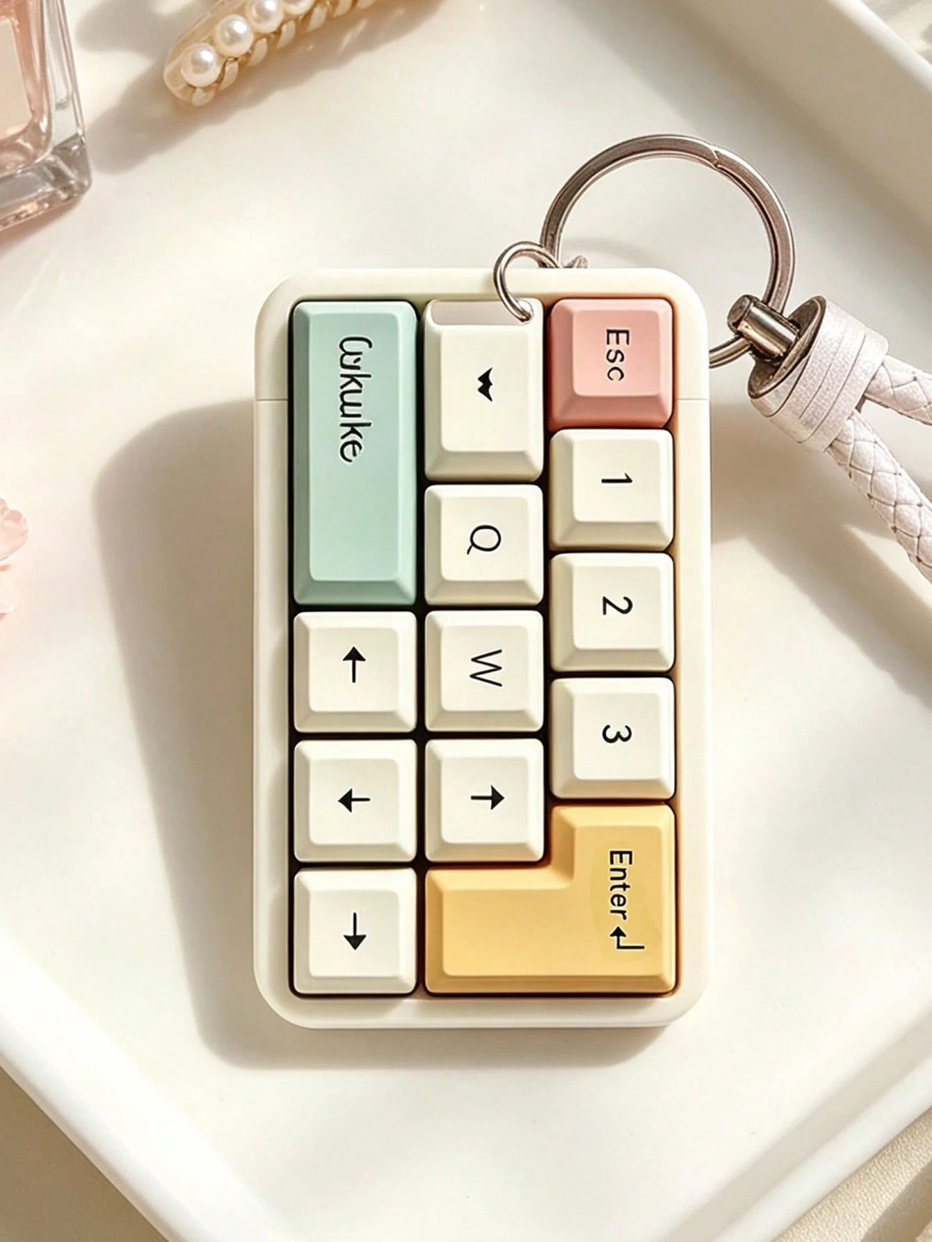 Vigour Summer Card Holder, Keyboard-Shaped Women's Bus Card Holder- Lightweight New Card Sleeve With Lanyard, Card Holder, ID Badge Holder, Bank Card Holder, Cute Macaron Color Card Sleeve, Built-In