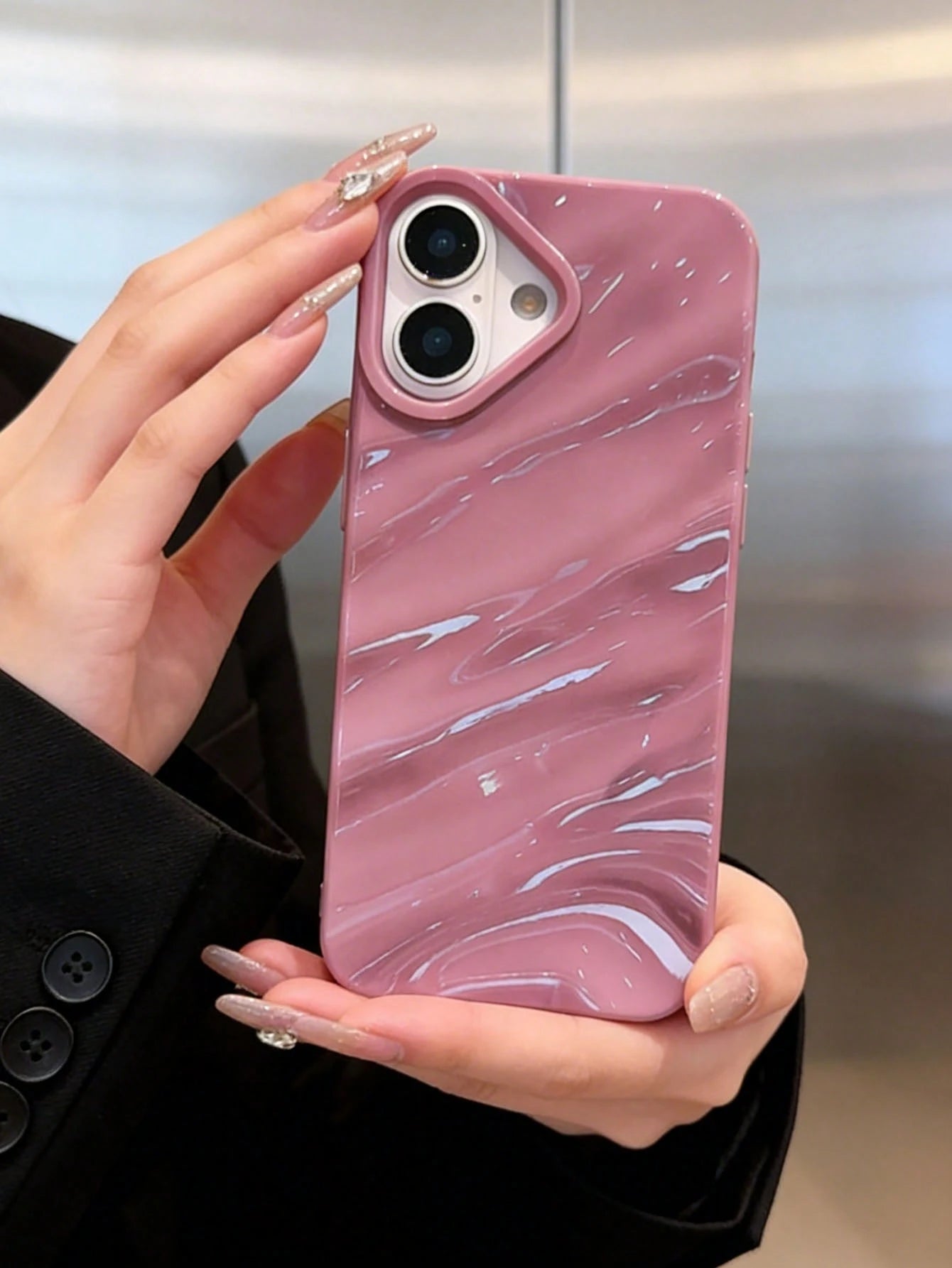 Wave Ripples 1pc Wine Red New Glossy Wavy Pattern Protective Case Compatible With IPhone 17 Pro Max/17/17 Pro/16 Pro Max/16/16 Pro/16 Plus/15 Pro Max/15 Pro/15 Plus/15/14 Pro Max/14 Pro/14/13 Pro/13/1