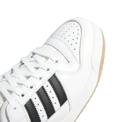 Adidas White Forum 84 Low ADV Scarpa