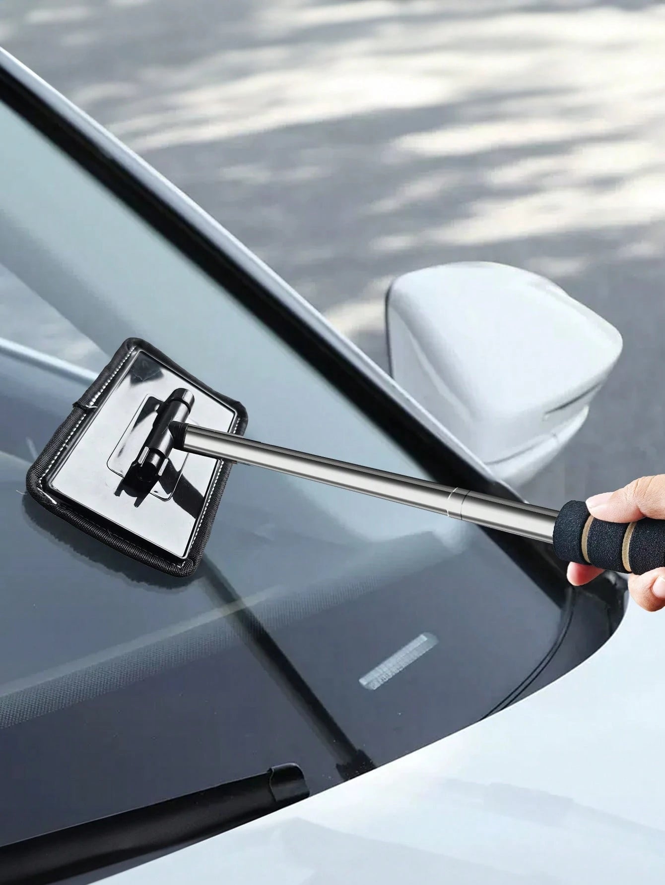 Windshield Cleaning Tool Set – Detachable Handle With 1-5 Microfiber Cloths| Multi-Pack Auto Glass Wiper & Cleanser Brush| All-In-One Car Cleaning Kit For Windows & Windshields| Essential Interior